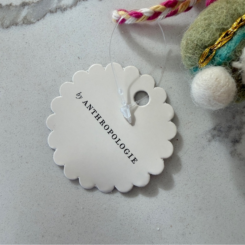 🦉 ANTHROPOLOGIE Letter J Monogram Forest Friends Felted Christmas Ornament - Picture 6 of 8